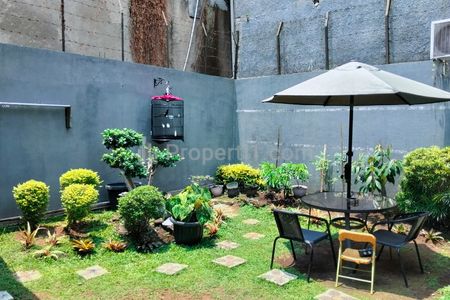 Dijual Murah Rumah Luas Selangkah dari Kantor Pemkot Cimahi