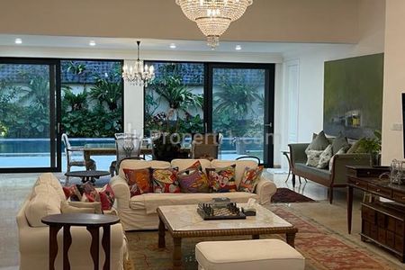For Sale Spacious Luxury Home in Bangka, Kemang, South Jakarta – 5BR (Private Pool)