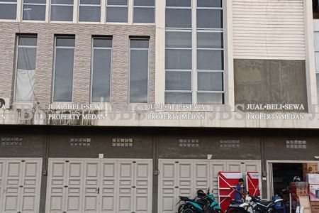 Dijual 2 Unit Ruko Gandeng Komplek Pergudangan Prima Centre Jl. Garuda Sakti - Riau