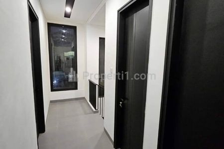 Dijual Rumah Scandinavian Rooftop Garden Babatan Pantai Surabaya Timur