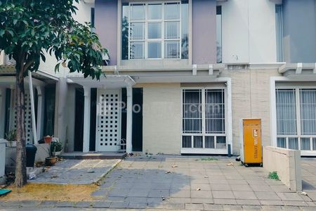 Rumah Disewakan Greenlake Citraland Surabaya Barat