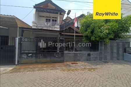 Dijual Rumah Aset Lelang Jalan Babatan Wiyung Surabaya LT 175m2 SHM
