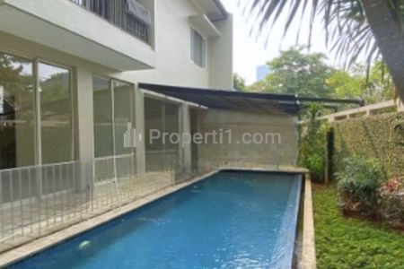 Disewakan Rumah di Area Senopati Kebayoran Baru Jakarta Selatan STD093