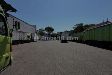 Dijual Tanah Komersial Langka Jl. Raya Pecindilan Surabaya