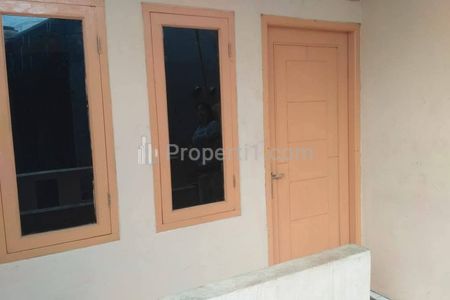 Jual Rumah 2 Lantai Plus 2 Kontrakan di Pondok Bambu, Duren Sawit, Jakarta Timur