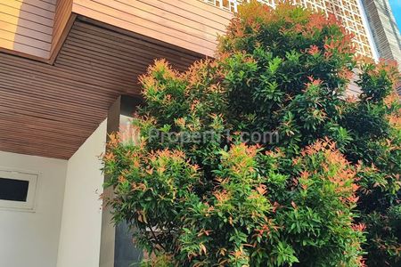 Dijual Villa Lokasi Dekat Pantai Berawa Bali