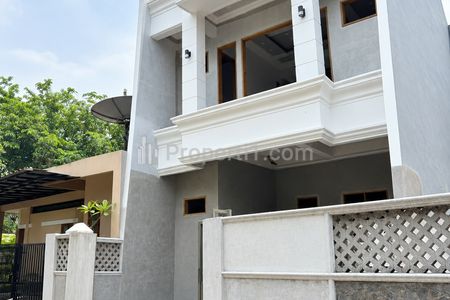 Dijual Rumah Minimalis Modern Progress Pembangunan 80% di Komplek Duren Sawit Jakarta Timur