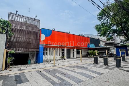 Dijual Bangunan Tempat Usaha Lokasi Strategis Area Komersial di Kebayoran Baru, Jakarta Selatan