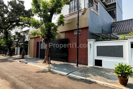 Dijual Rumah Brand New Lokasi Prime di Kebayoran Baru, Jakarta Selatan