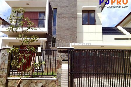 Dijual Rumah Siap Huni di Harapan Indah Cluster Heliconia Extention, Bekasi