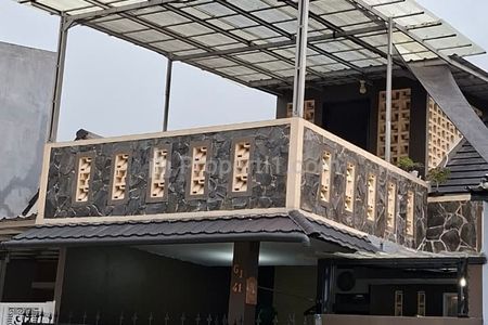 Dijual Rumah Semi Furnished di Mutiara Gading City Bekasi