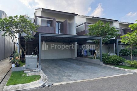 Jual Rumah Minimalis Full Furnished Interior French Contemporer 4 Kamar Tidur 2 Kamar Mandi Carport Selangkah ke Summaba Mall di Summarecon Bandung