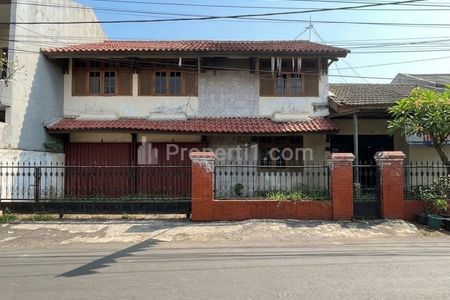 Dijual Rumah Kebon Jeruk Hitung Tanah Dekat Arteri Jalan Panjang Jakarta Barat