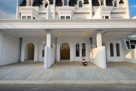 Dijual Rumah Baru 3 Lantai Lokasi Strategis di Cempaka Putih, Jakarta Pusat