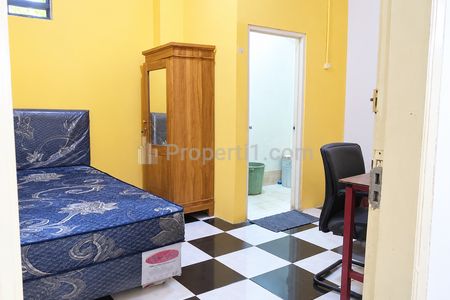 Sewa Kamar Kost AC Lengkap Hanya 5 Menit ke Alam Sutera dan Pergudangan Kav DPR B Nerogtog Pinang