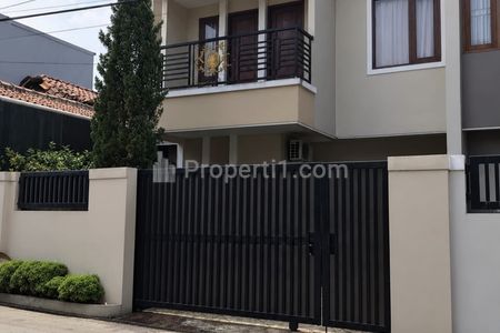 Dijual Rumah Bagus Strategis Full Furnished di Kebagusan, Pasar Minggu, Jaksel