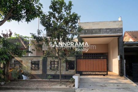 Dijual Rumah Mewah Asri Luas 250m2 Siap Huni di Sawangan Depok