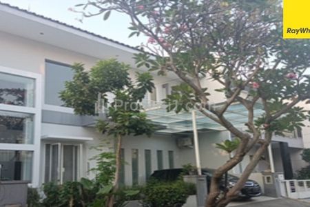 Dijual Rumah Aset Lelang Cluster San Diego Pakuwon City Surabaya LT 198m2 SHM